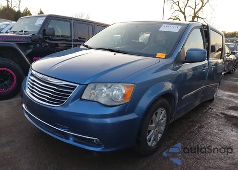 2012 Chrysler Town & Country Touring z USA, uszkodzony, nr VIN 2C4RC1BG4CR169480